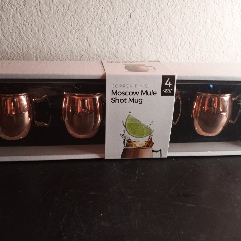 NIB Moscow Mule Shot Mugs Copper Finish Set of 4.